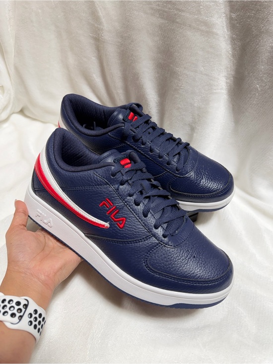 Fila Other - Fila Men's Navy and Red Low-Top Sneakers